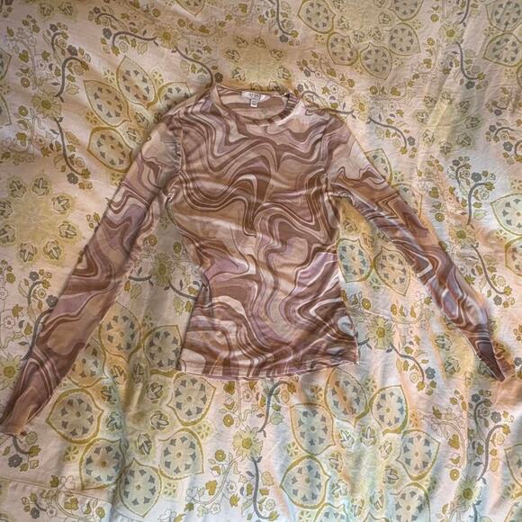 Brown swirl mesh long sleeve - Picture 1 of 5